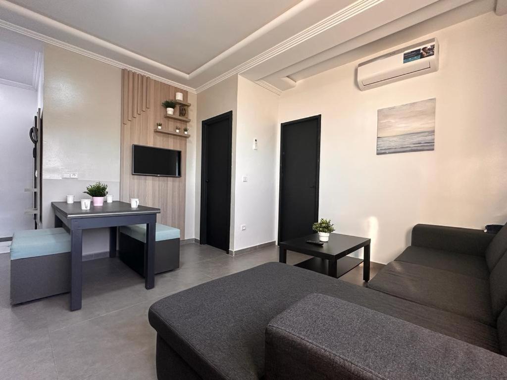 Hotel Cataleya Al-Hoceima Al-Ḥoseyma Esterno foto